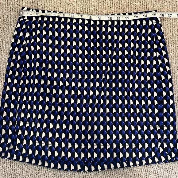J. Crew Jet Set Geo Print cotton mini skirt blue black geometric size 6 - Picture 8 of 9